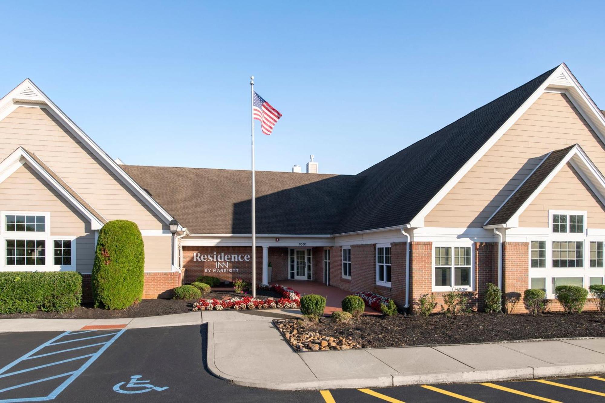 Residence Inn Mt. Laurel At Bishop'S Gate Mount Laurel Exterior photo