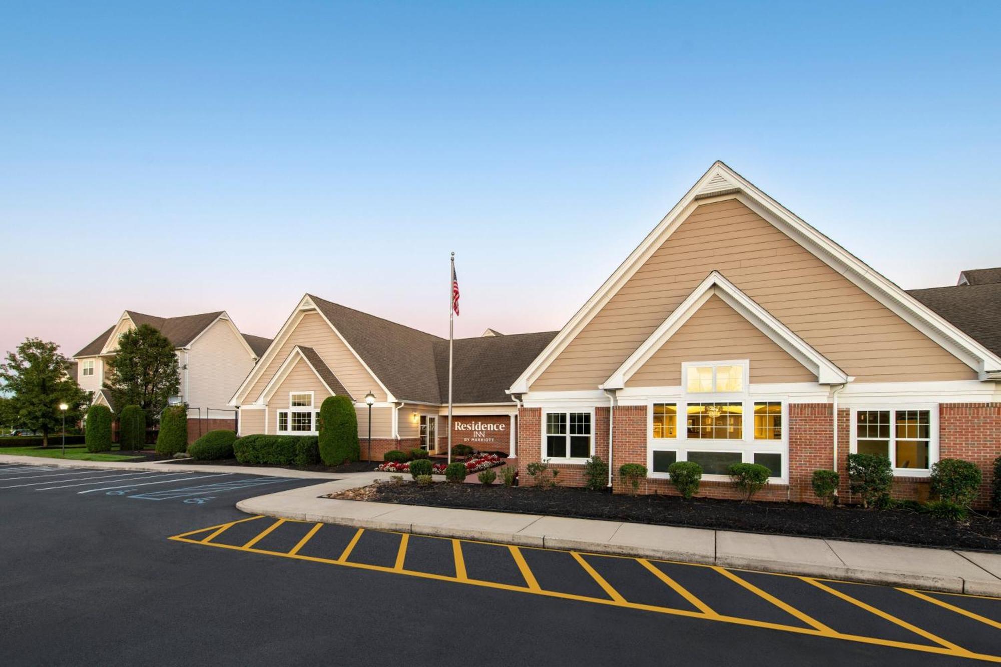 Residence Inn Mt. Laurel At Bishop'S Gate Mount Laurel Exterior photo