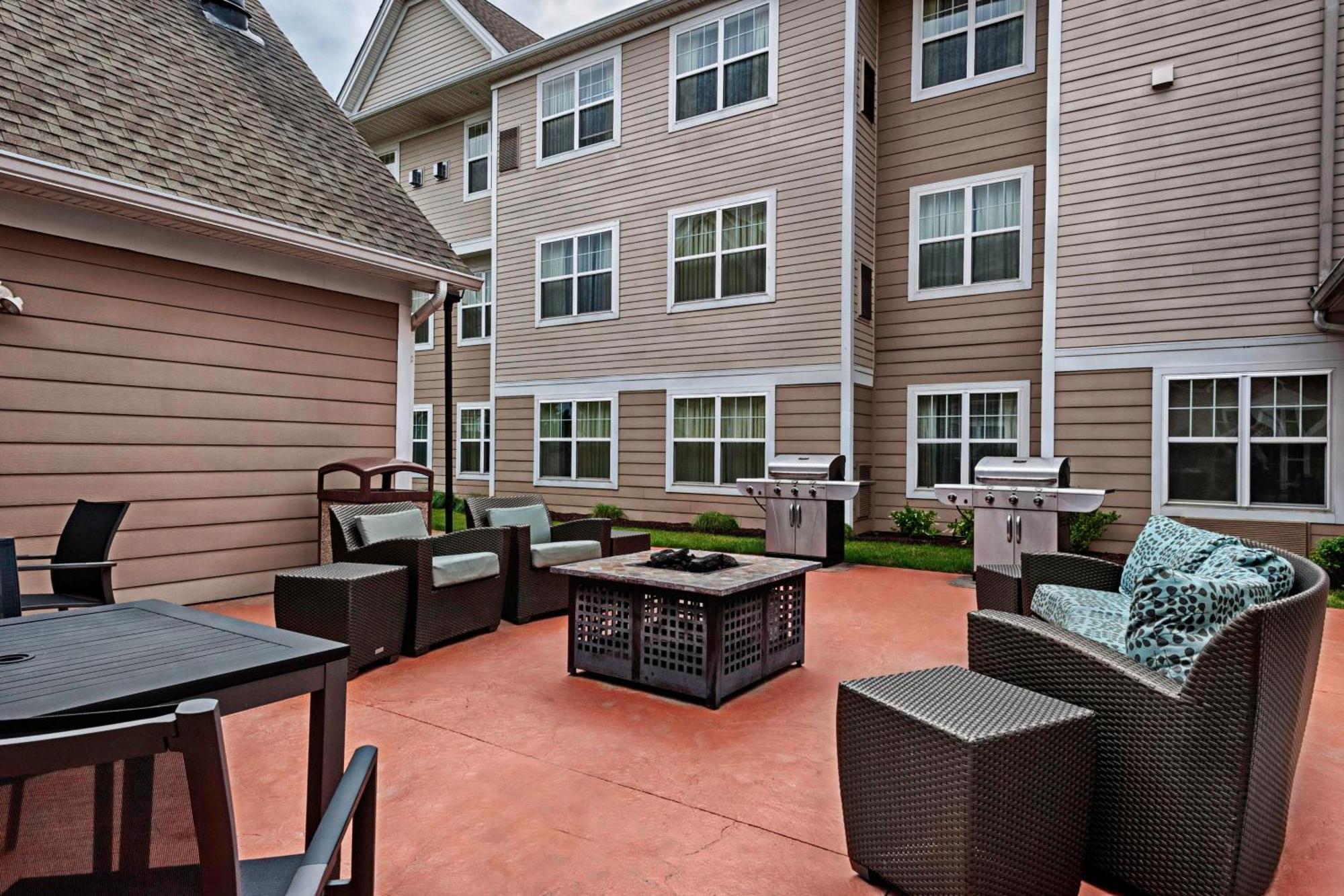 Residence Inn Mt. Laurel At Bishop'S Gate Mount Laurel Exterior photo